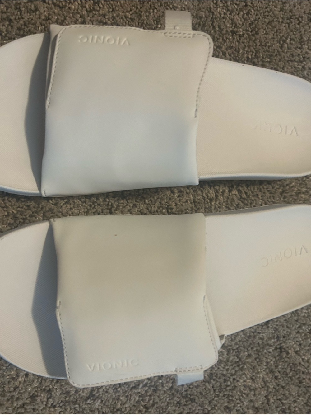 Vionic White Padded Slide Sandals